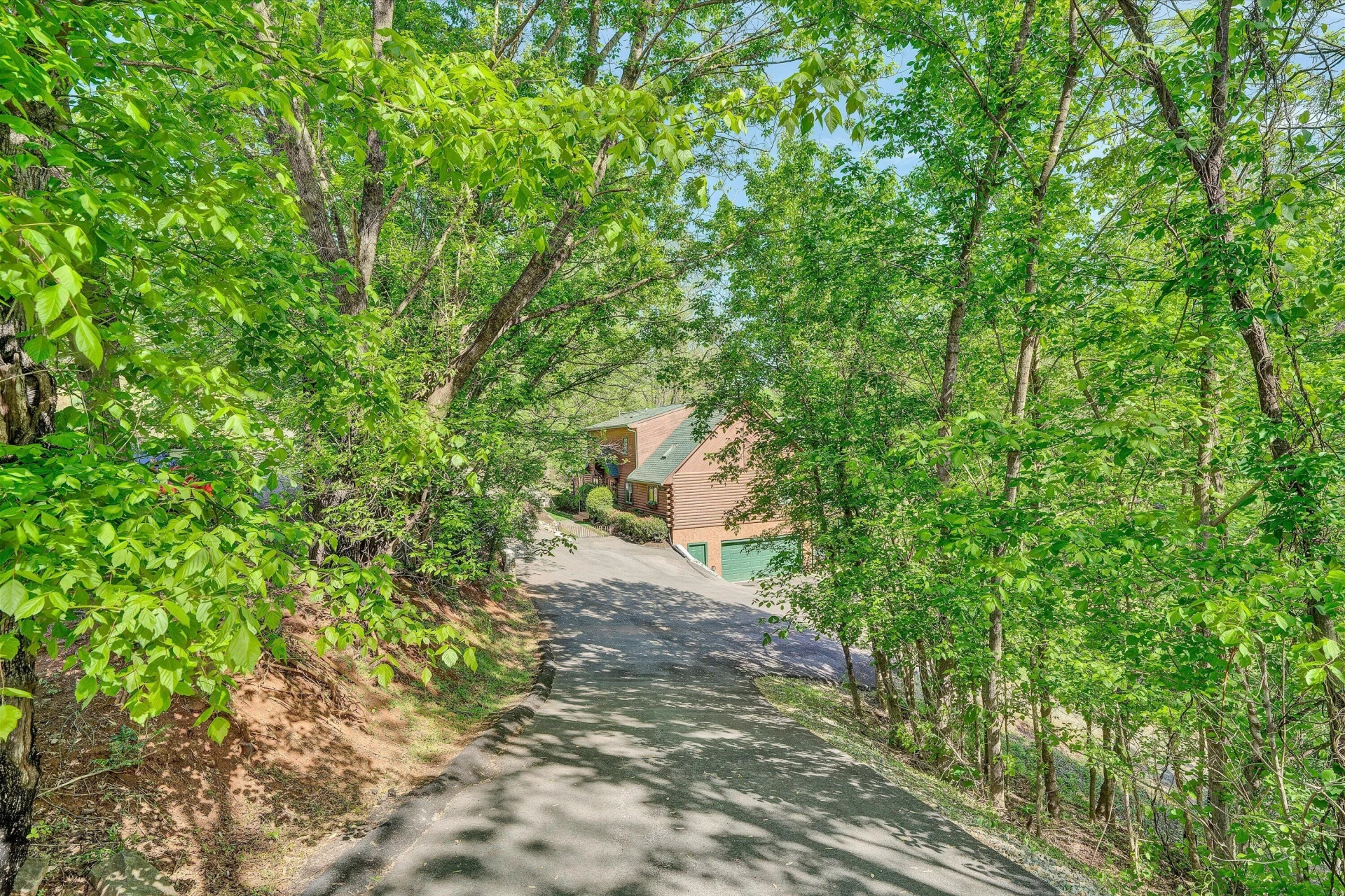 540 Lakeshore Terrace RD - Photo 80