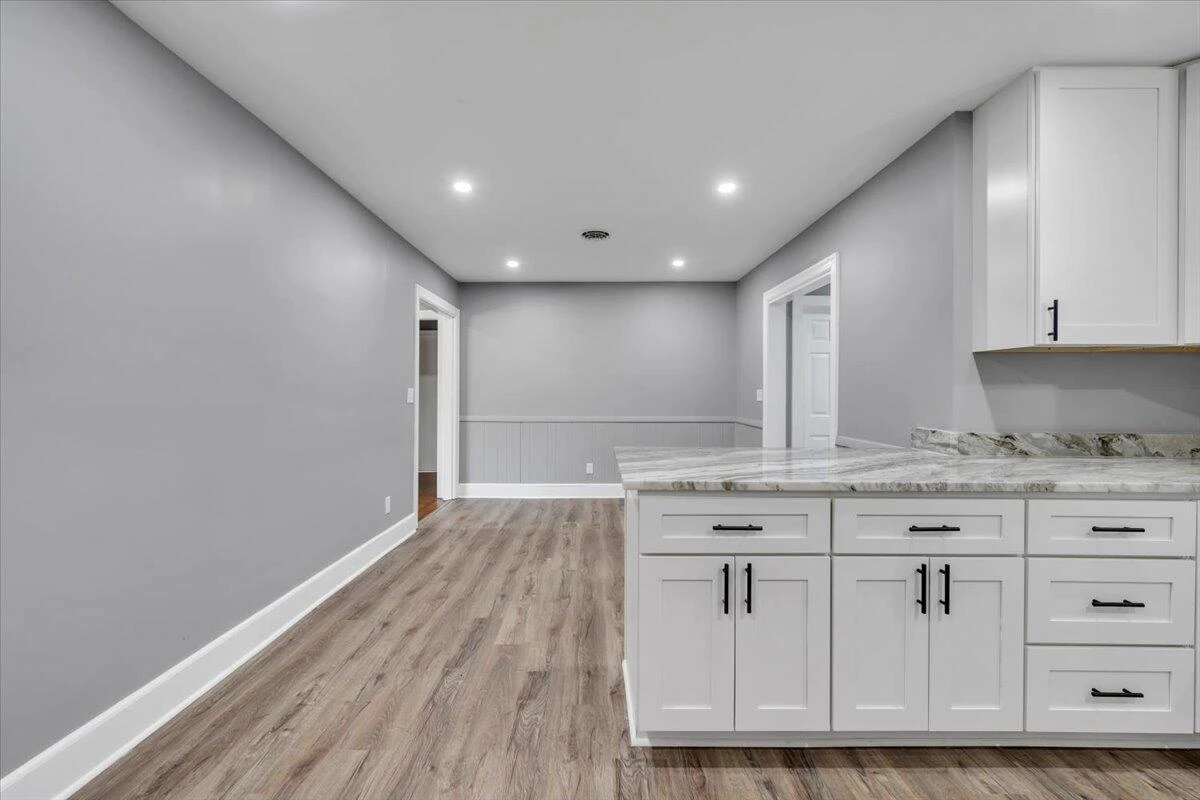 112 Frankie LN - Photo 19