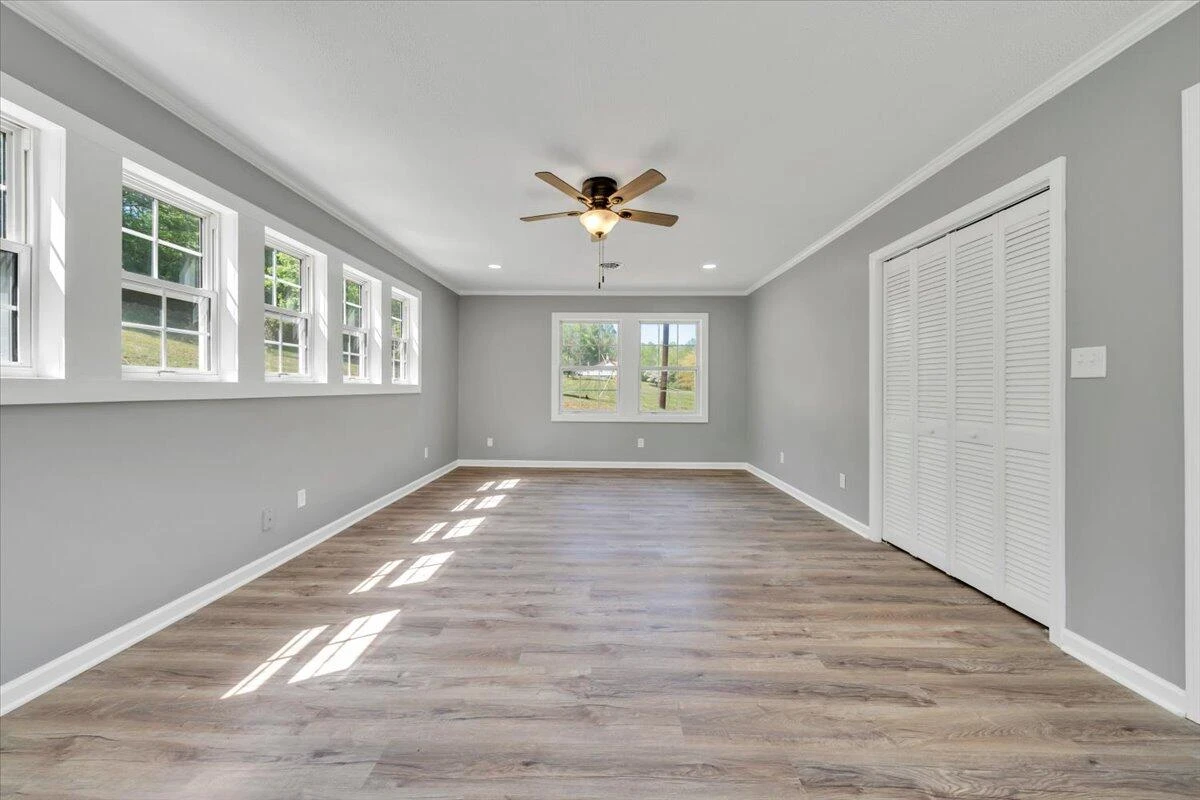 112 Frankie LN - Photo 21