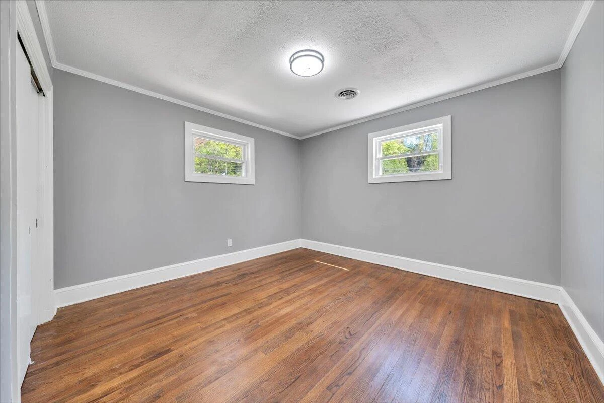 112 Frankie LN - Photo 27