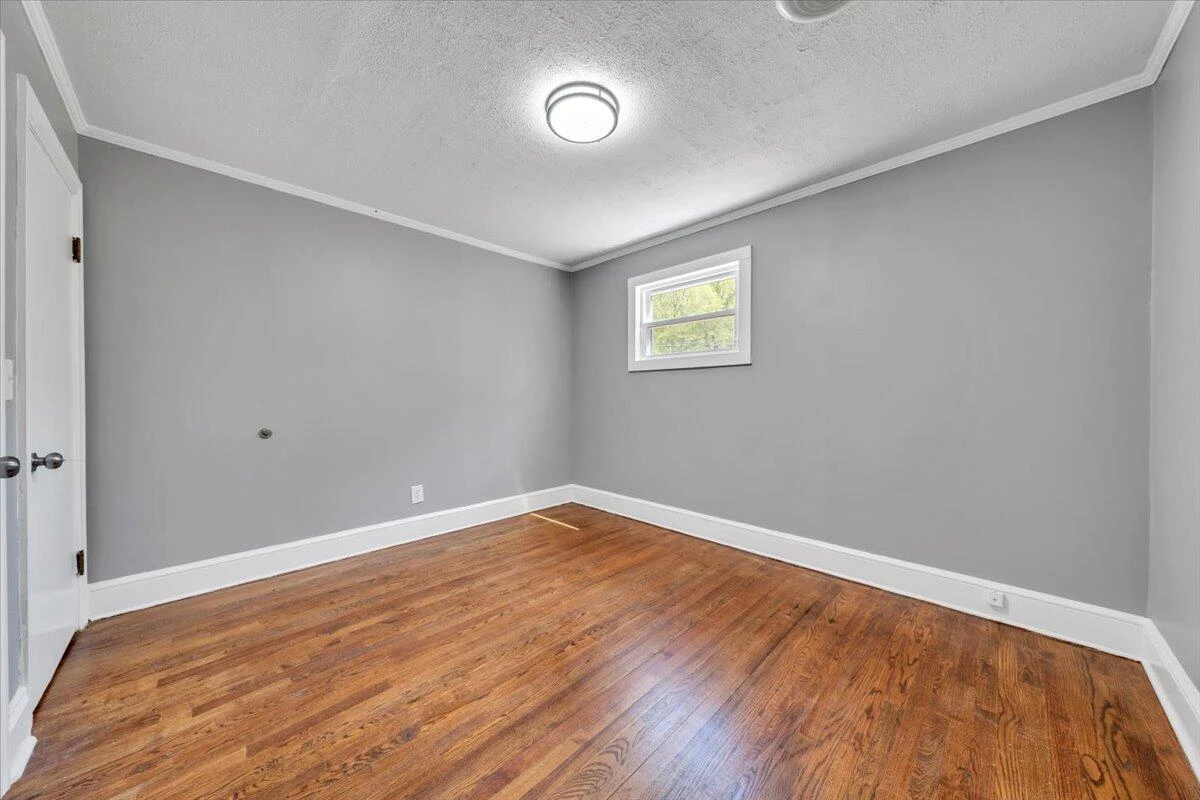 112 Frankie LN - Photo 29