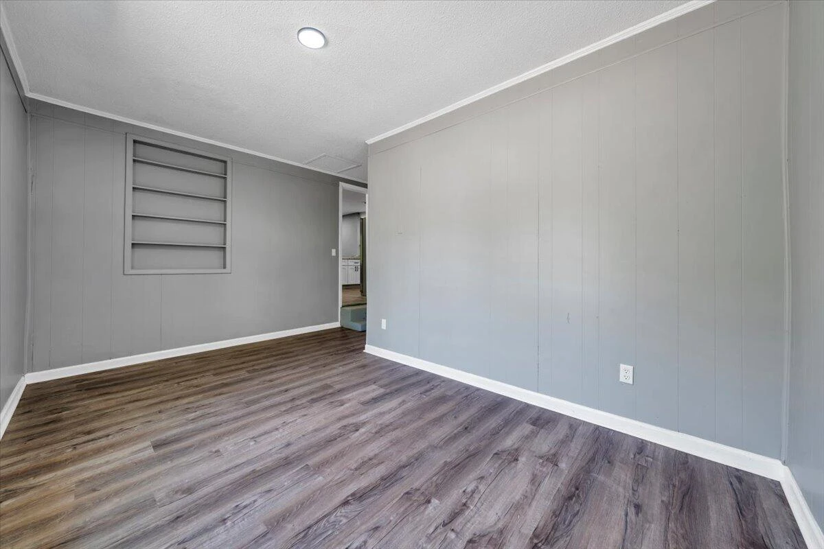 112 Frankie LN - Photo 38