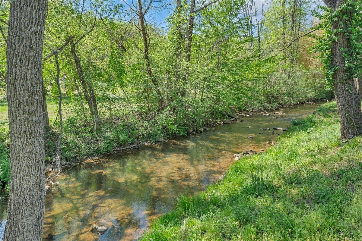 112 Frankie LN - Photo 46