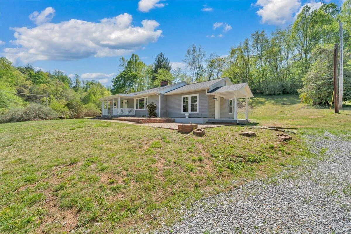 112 Frankie LN - Photo 54