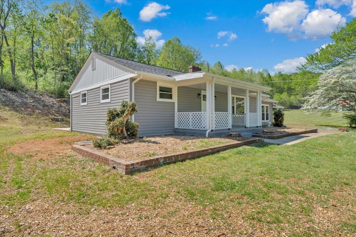 112 Frankie LN - Photo 55