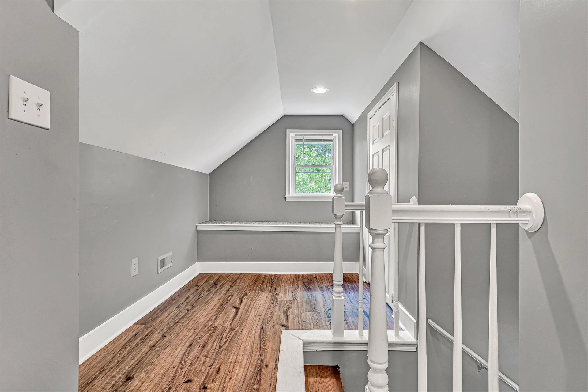1404 10Th ST NE - Photo 19