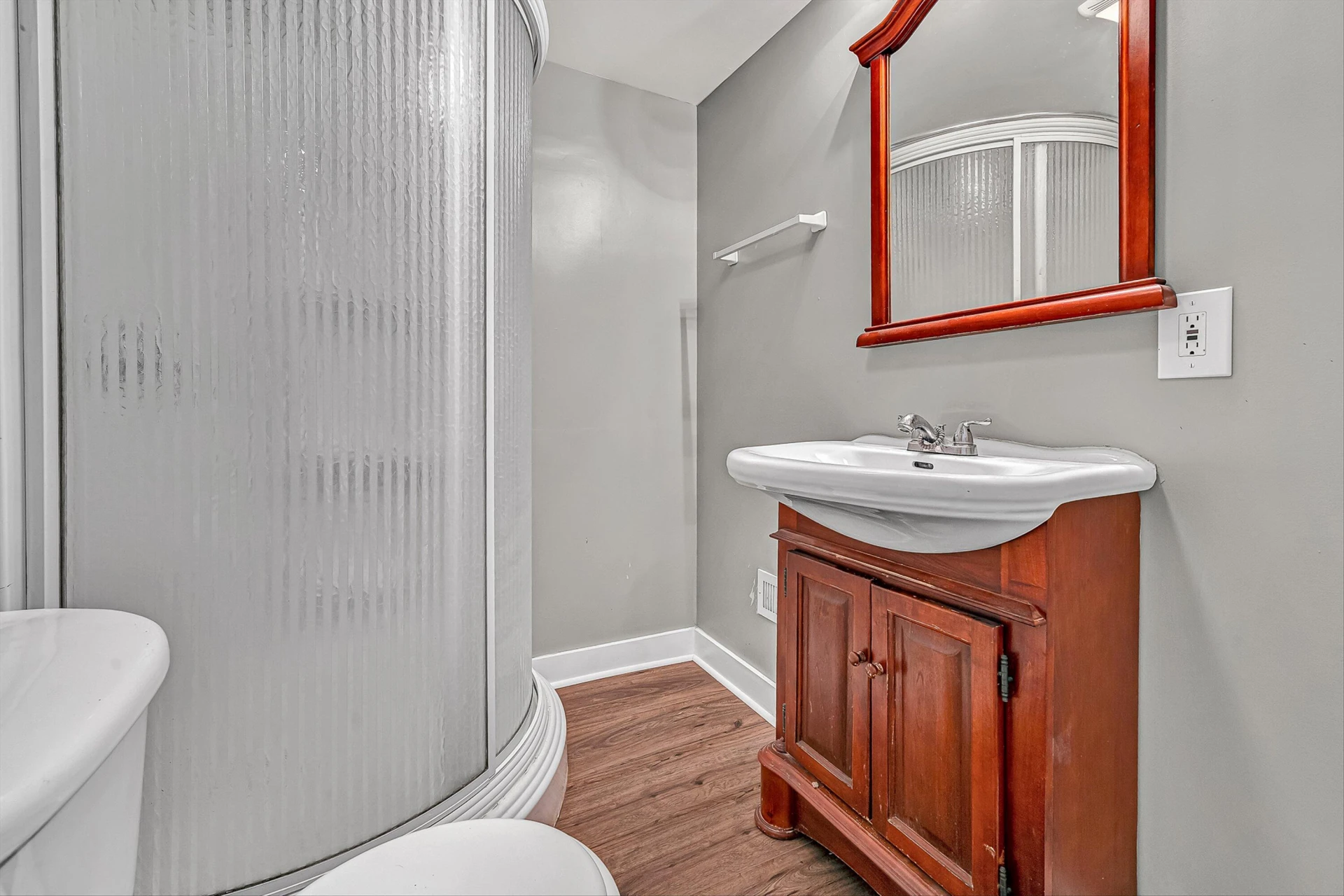 1404 10Th ST NE - Photo 21