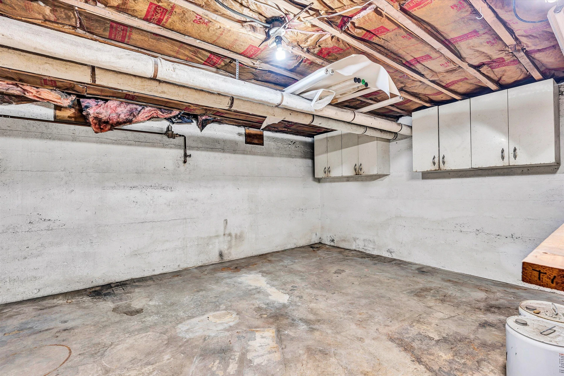 1902 Grandin RD SW - Photo 33