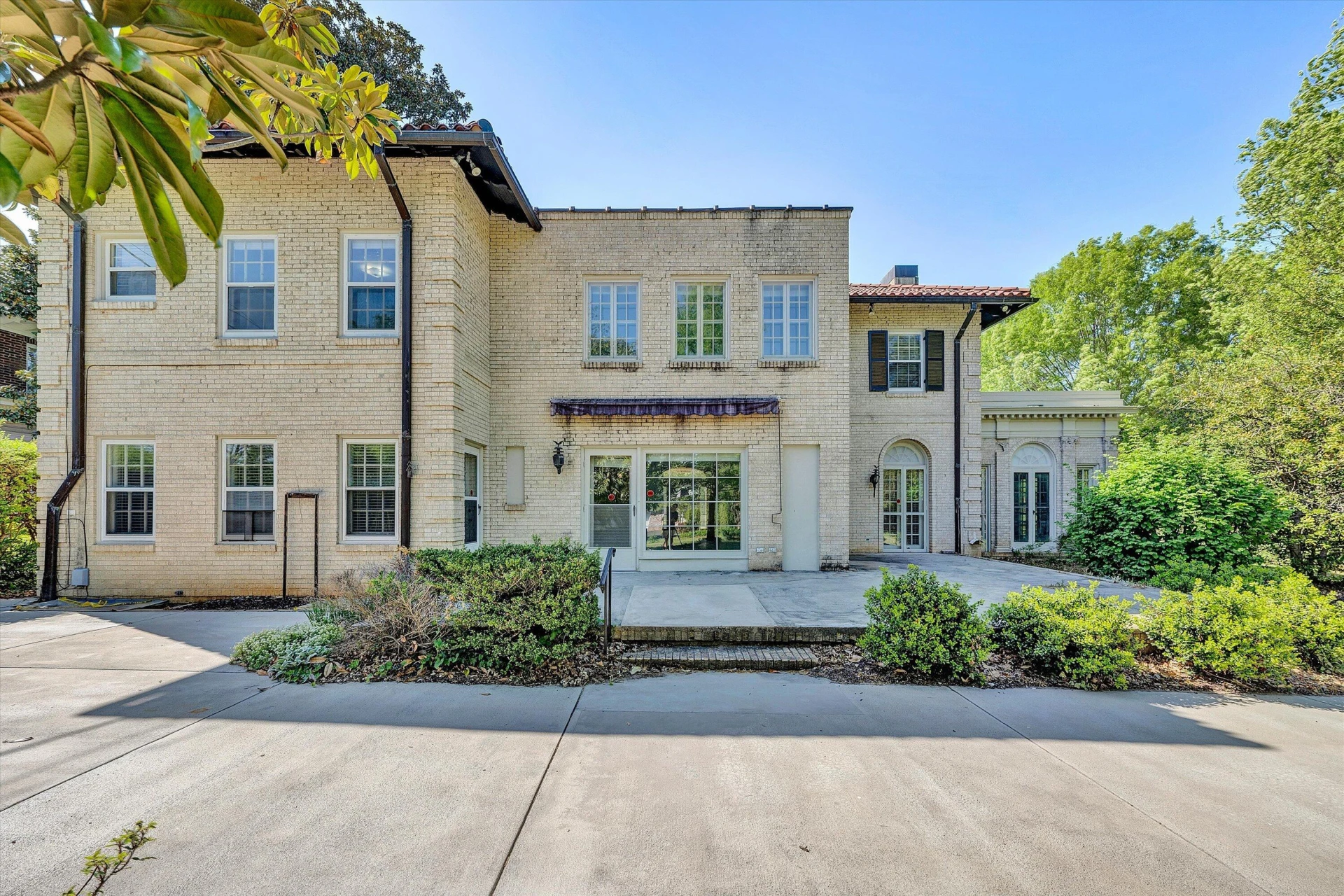 1902 Grandin RD SW - Photo 36