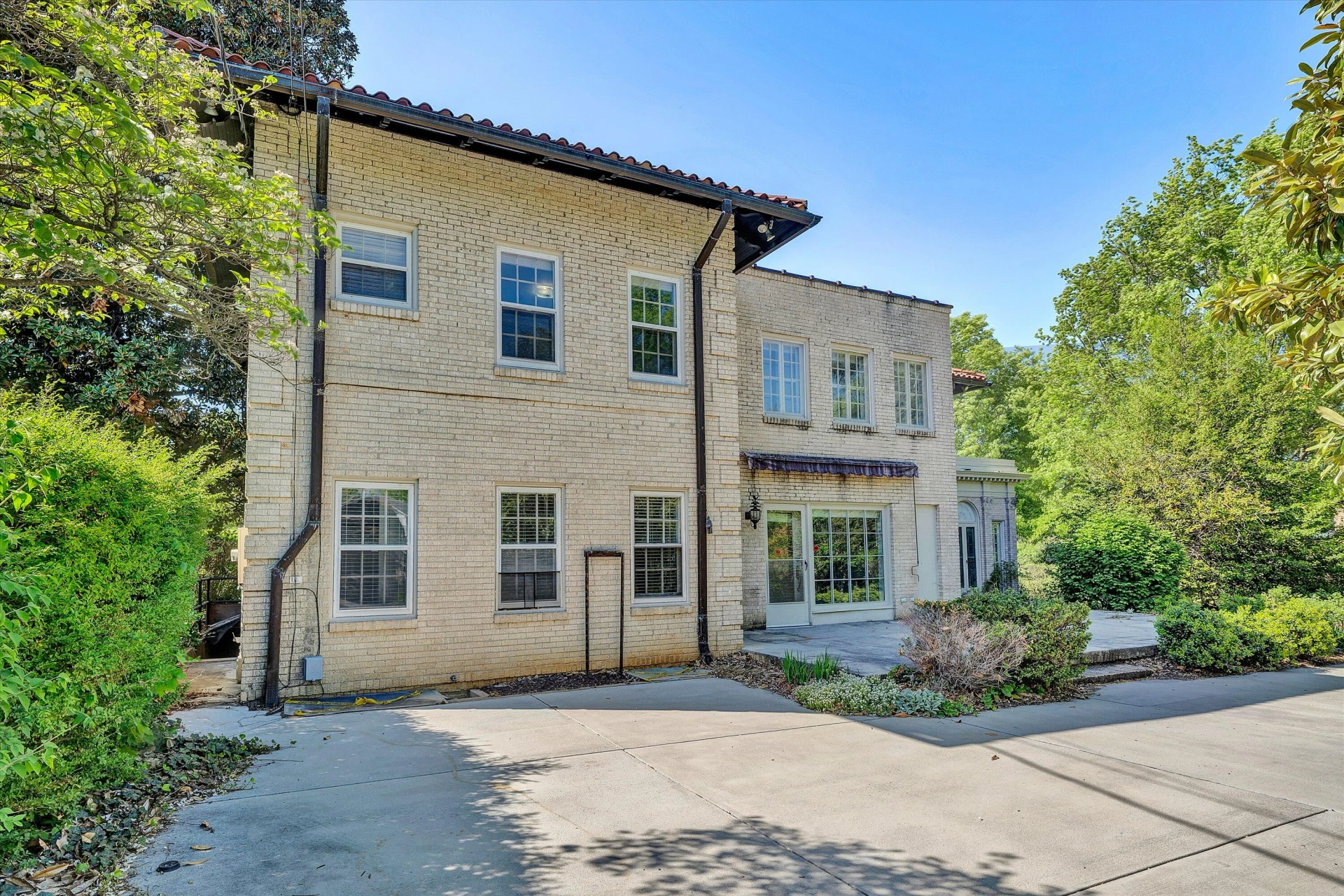 1902 Grandin RD SW - Photo 37