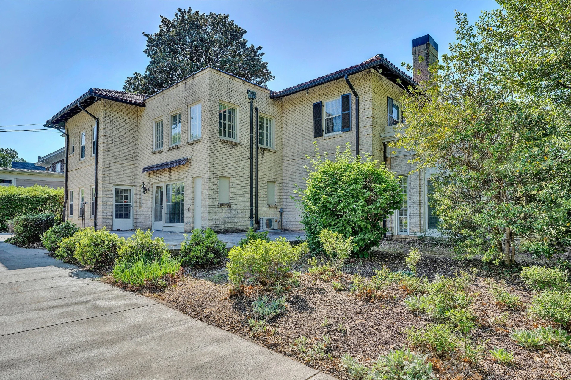 1902 Grandin RD SW - Photo 38