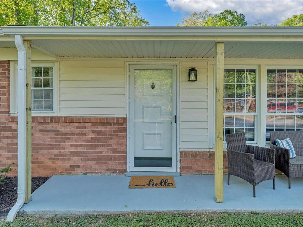 710 Druid LN - Photo 3