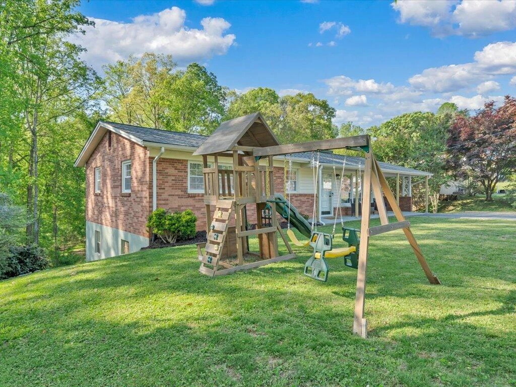 710 Druid LN - Photo 35