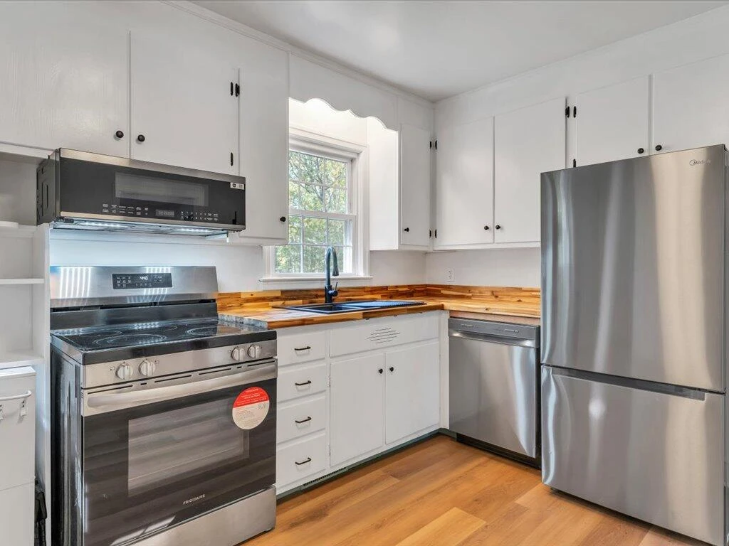 710 Druid LN - Photo 9