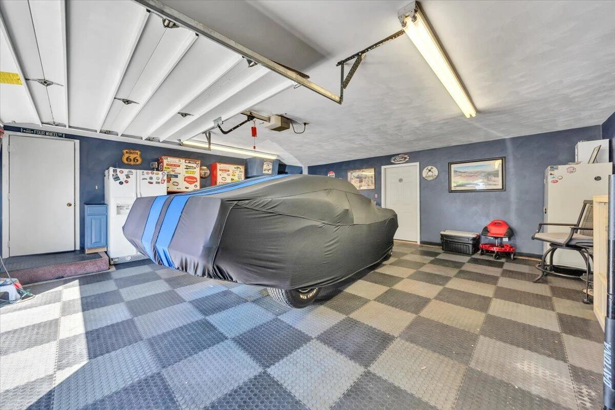 728 HARRISON AVE - Photo 34