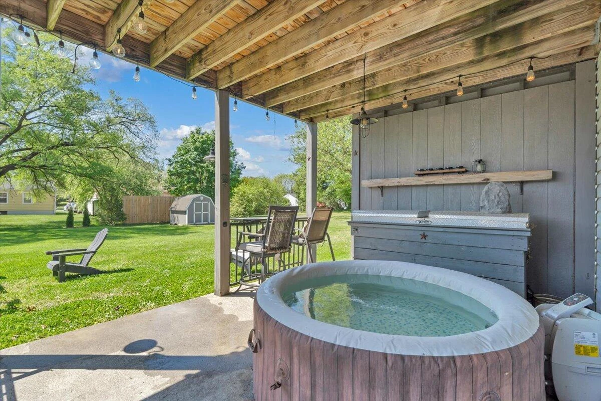 728 HARRISON AVE - Photo 41