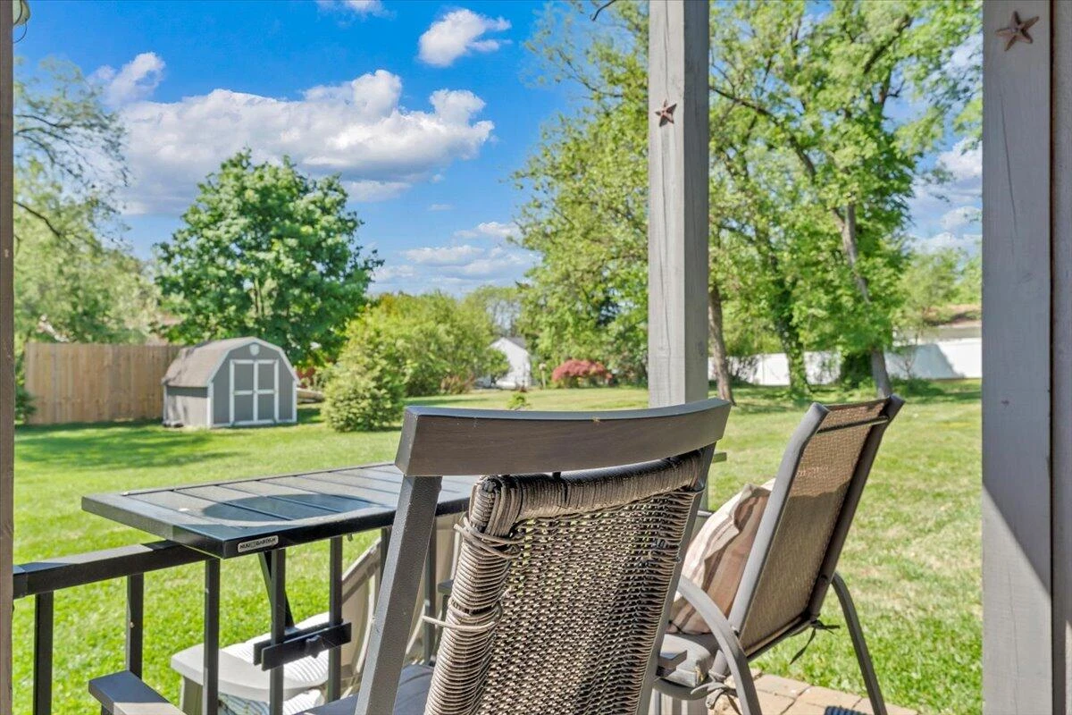 728 HARRISON AVE - Photo 42