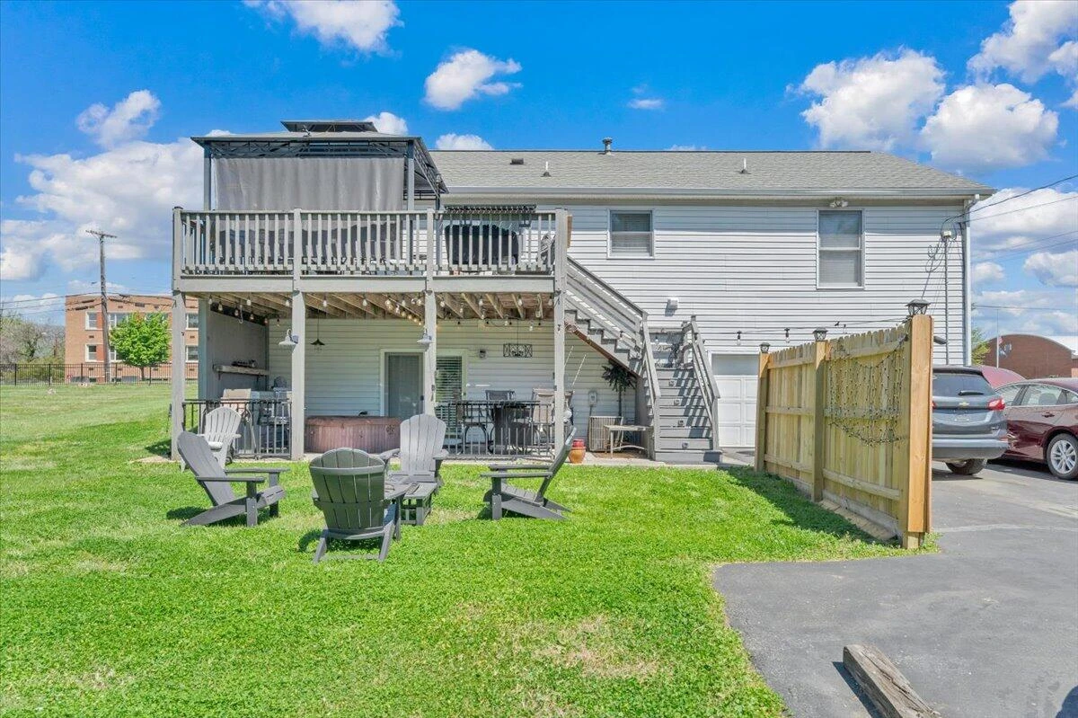 728 HARRISON AVE - Photo 49