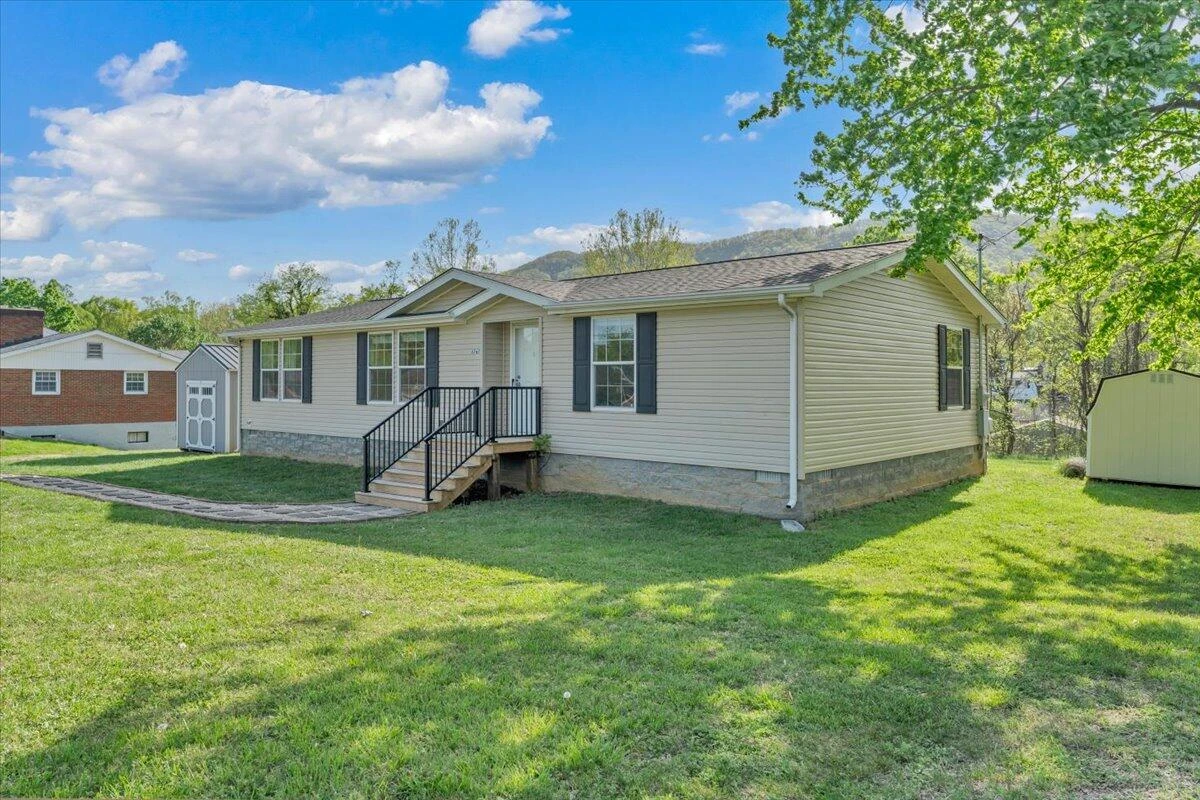 3767 Bandy RD - Photo 3