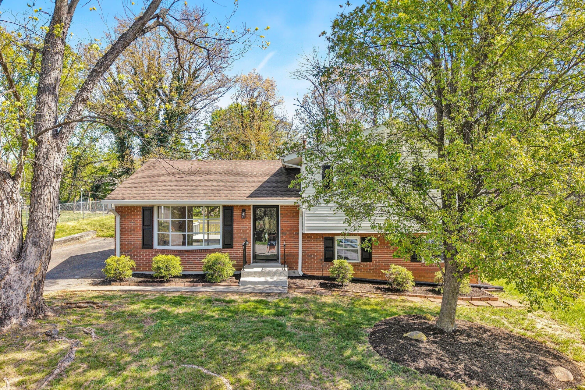 4911 Northwood DR NW - Photo 3