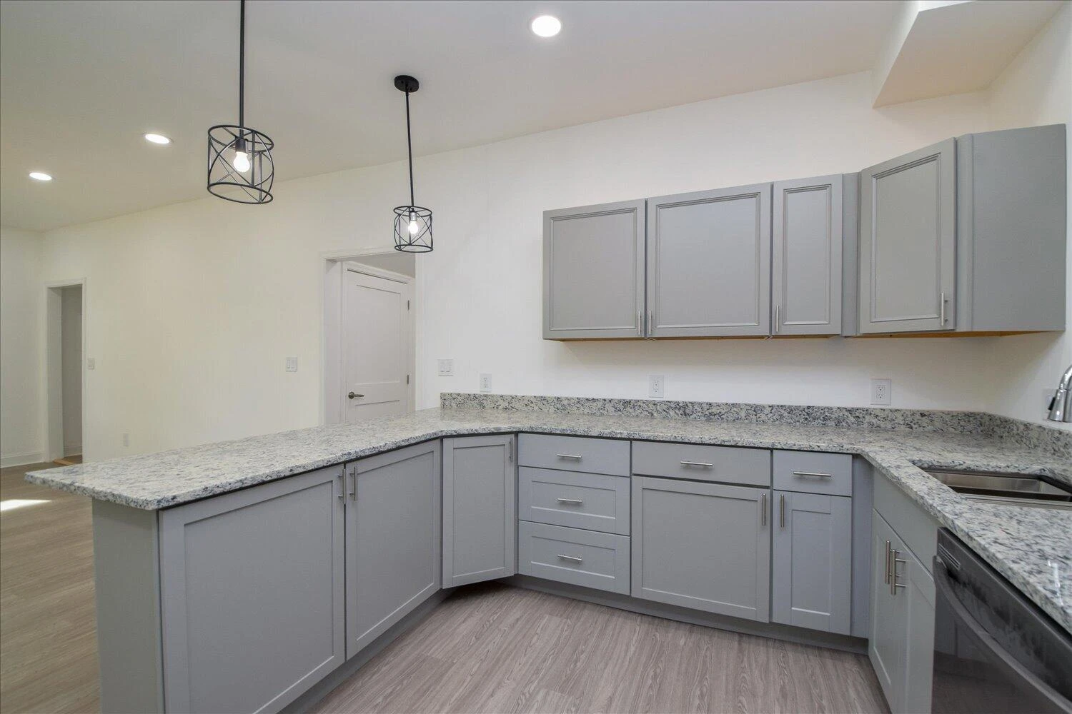 1530 Lafayette BLVD NW - Photo 11