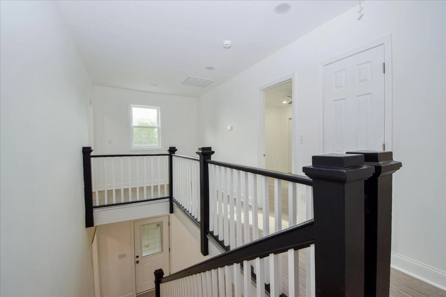 1530 Lafayette BLVD NW - Photo 15