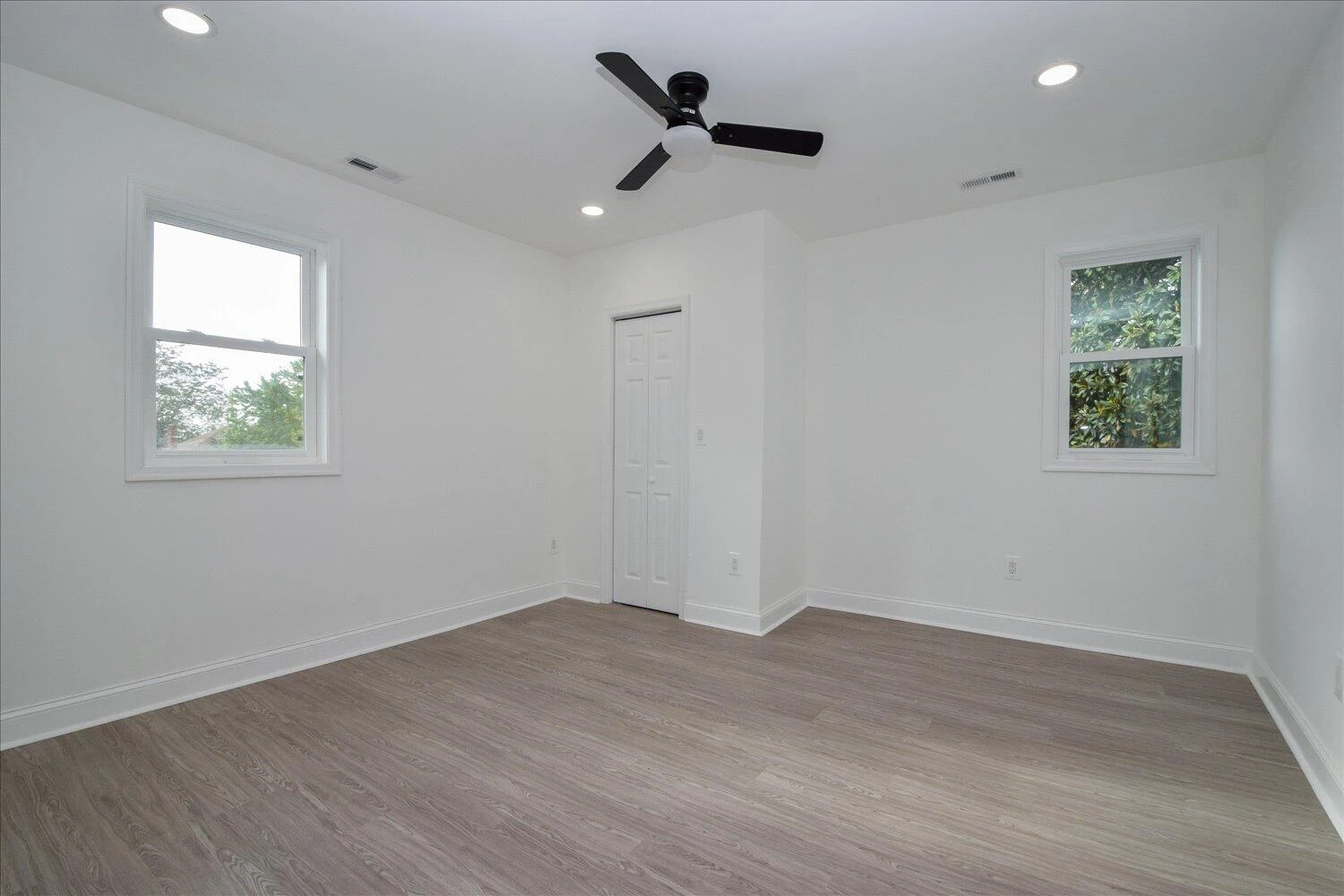 1530 Lafayette BLVD NW - Photo 19