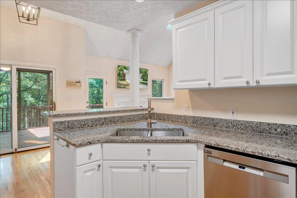 55 Walnut Trace DR - Photo 6