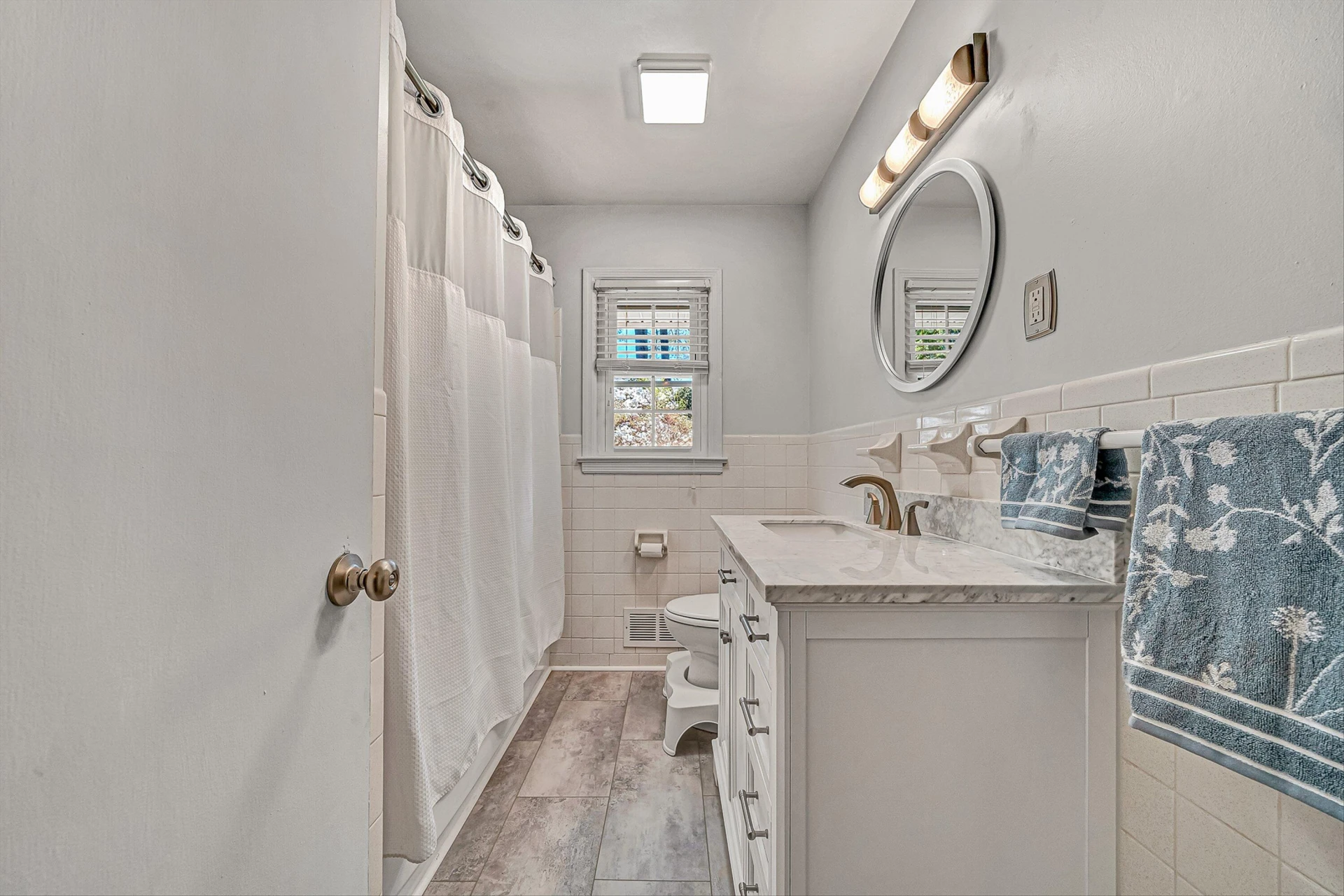 4824 Brookwood DR - Photo 14
