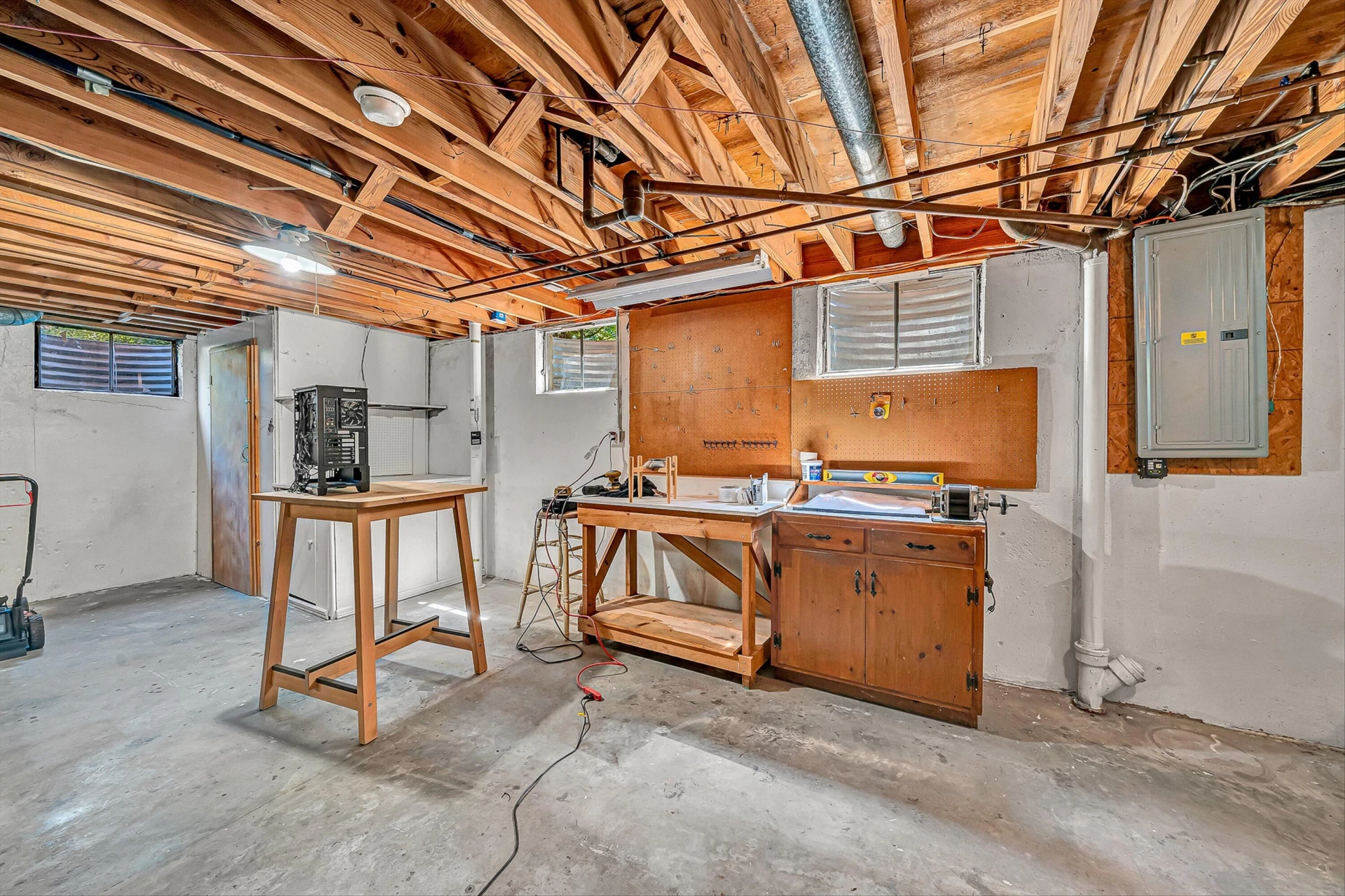 4824 Brookwood DR - Photo 36