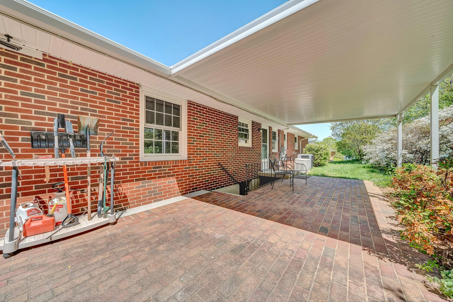 4824 Brookwood DR - Photo 40