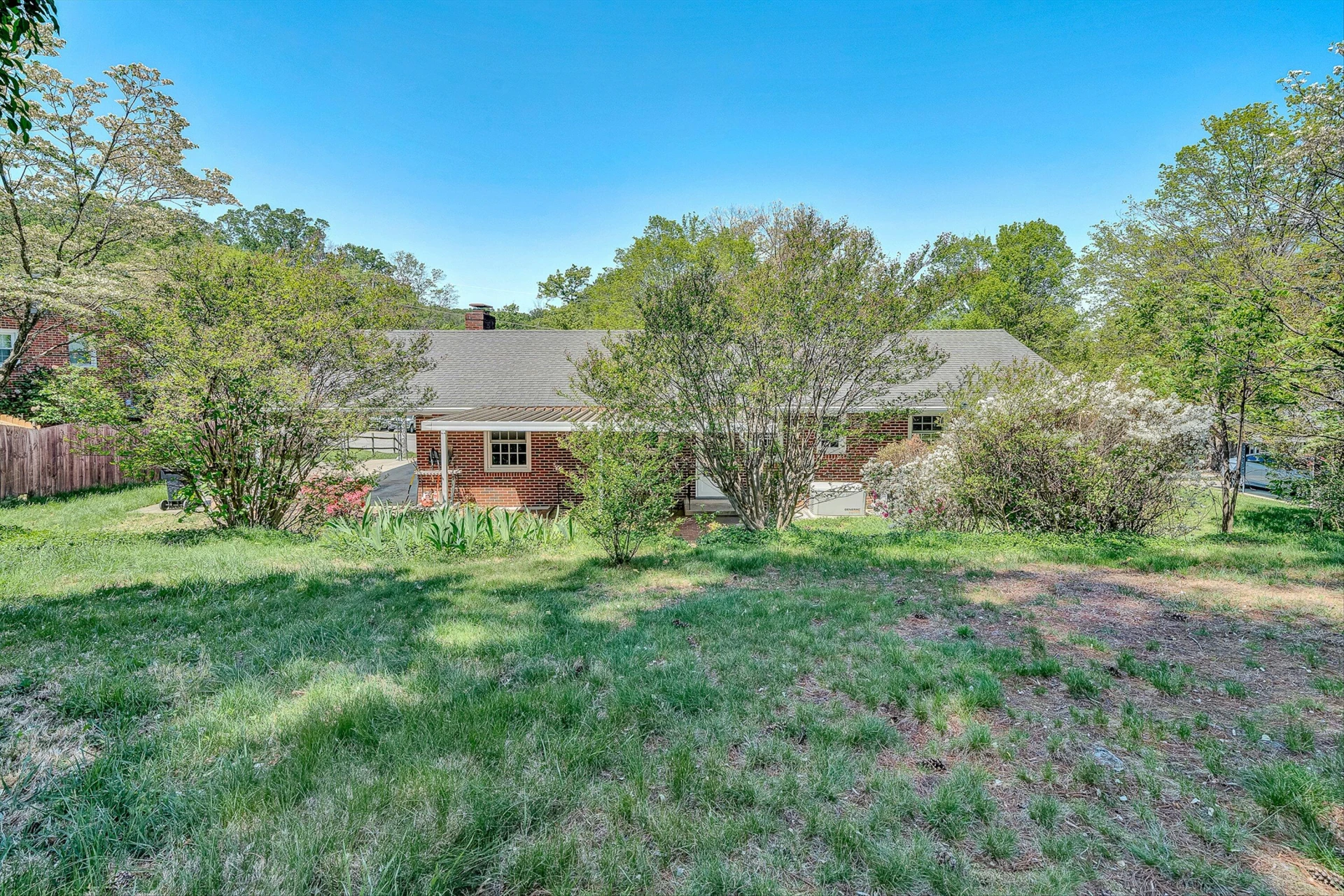4824 Brookwood DR - Photo 44