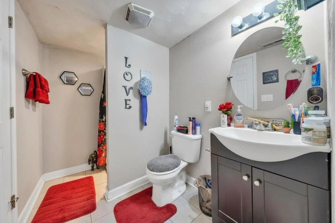 212 Nancy DR NW - Photo 16