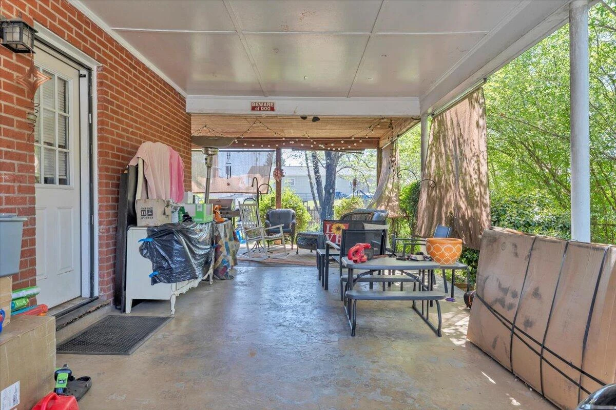 212 Nancy DR NW - Photo 23