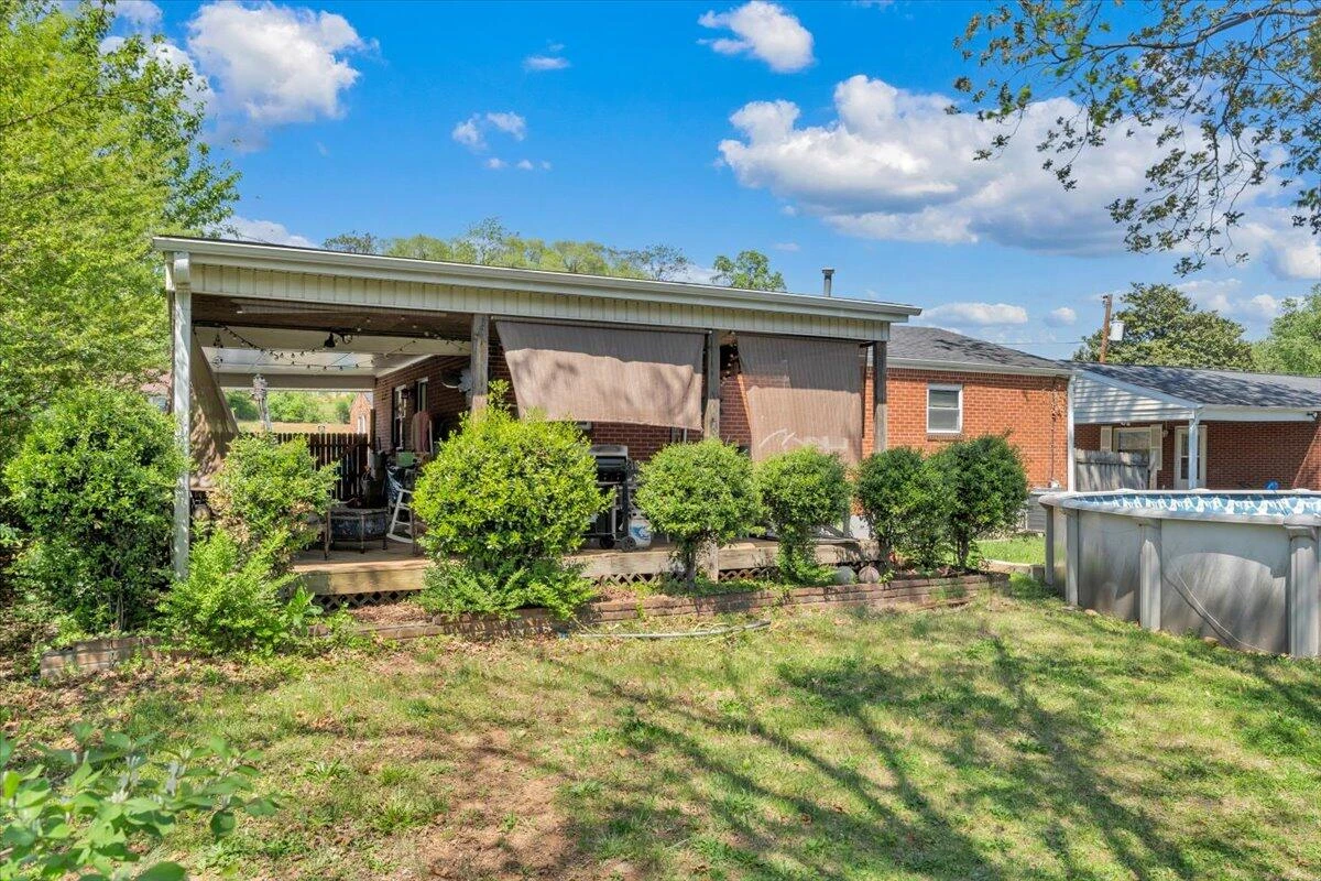 212 Nancy DR NW - Photo 26