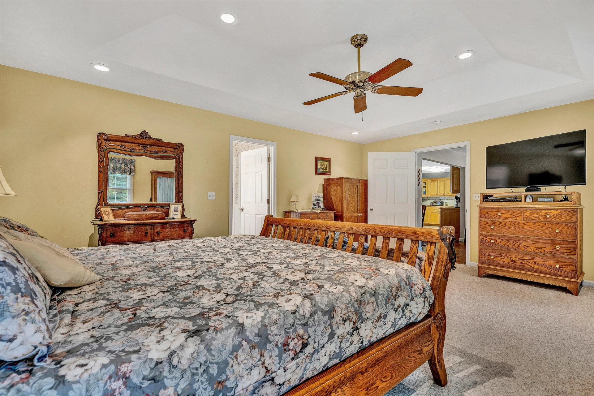 230 Wedgewood DR - Photo 18