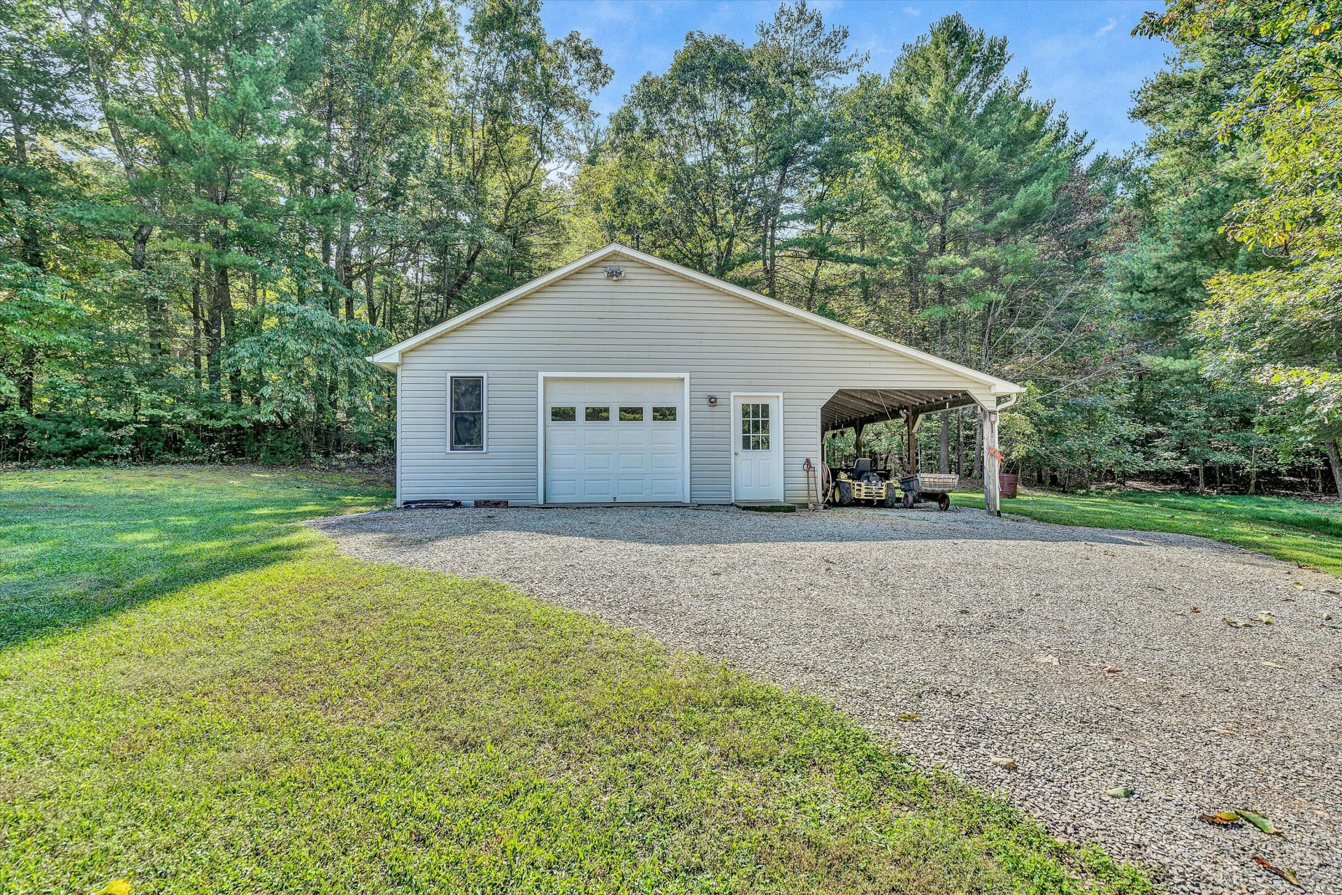 230 Wedgewood DR - Photo 5