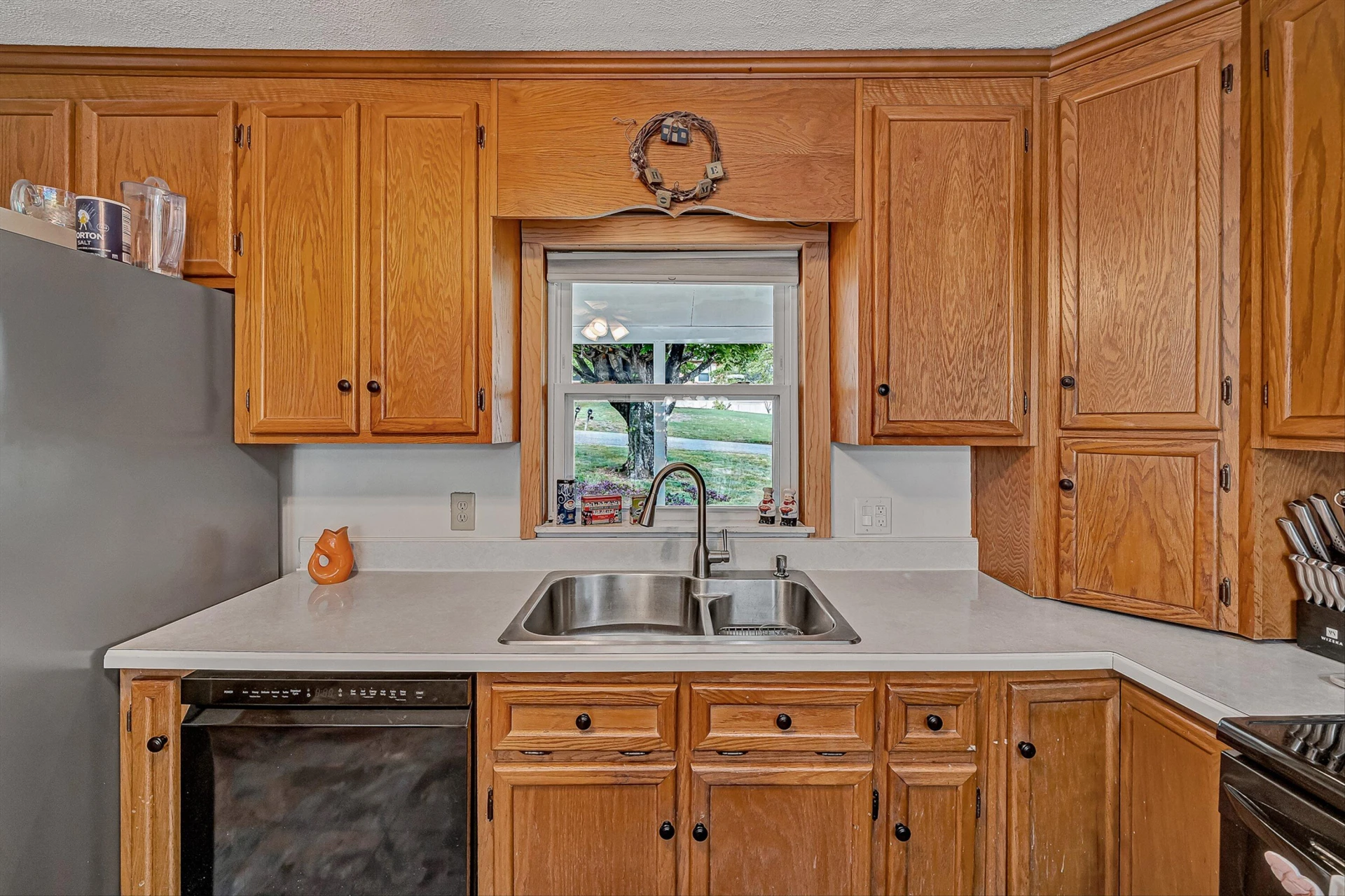 5451 Stearnes AVE - Photo 13