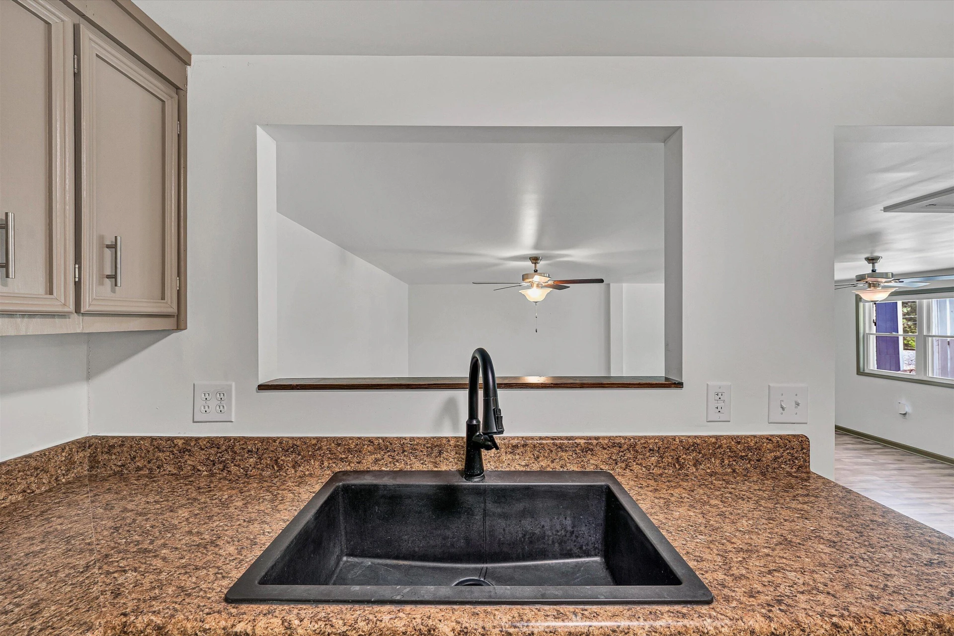 402 Harmony RD - Photo 14