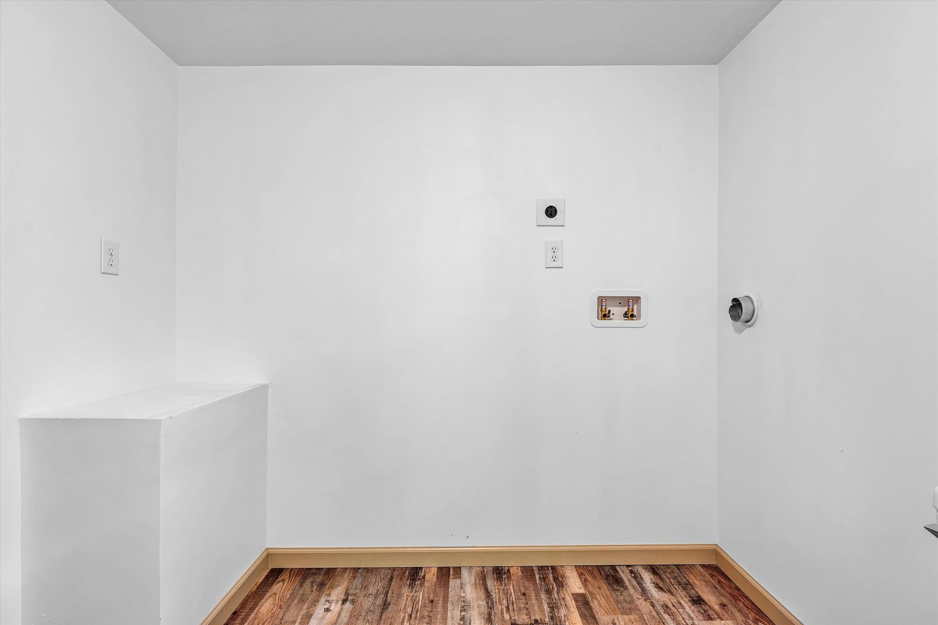 402 Harmony RD - Photo 19