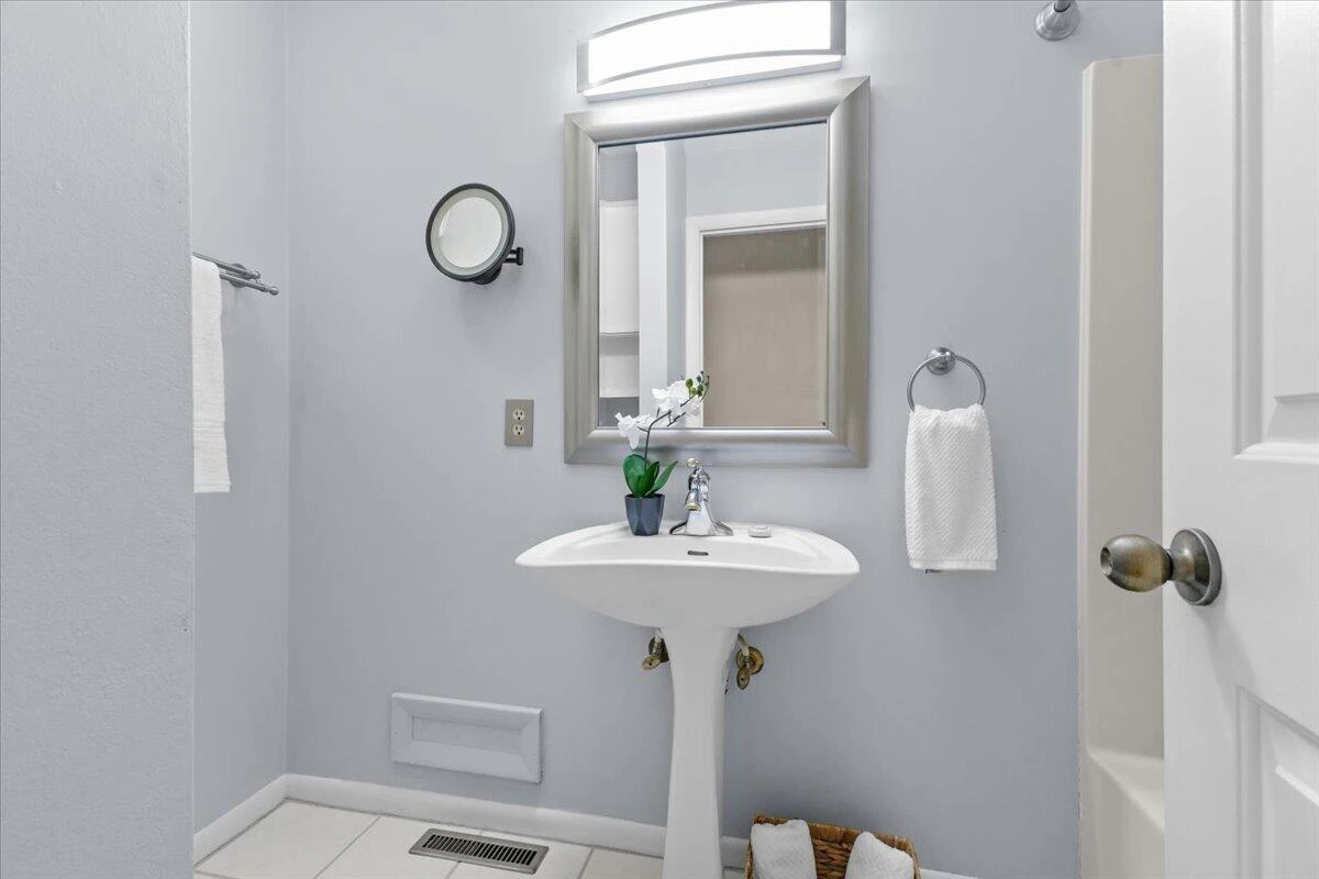 5751 Cox Hopkins RD - Photo 29