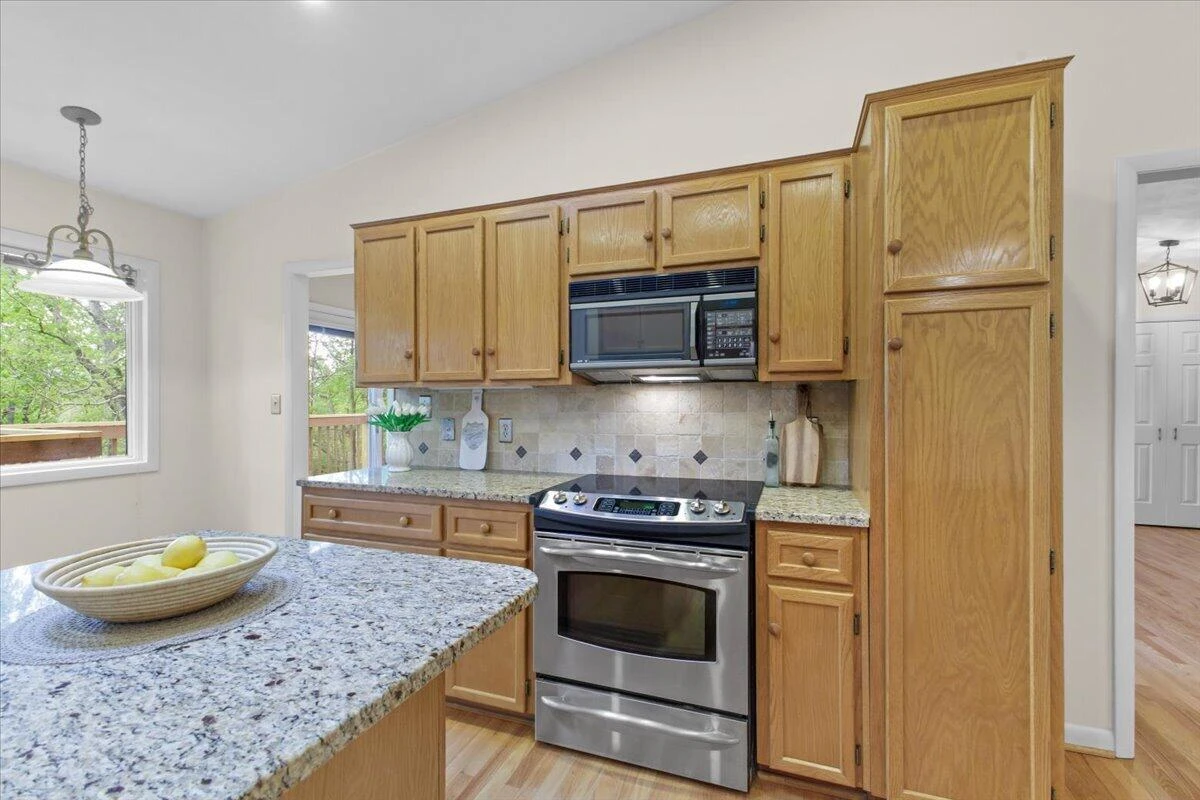 5751 Cox Hopkins RD - Photo 10