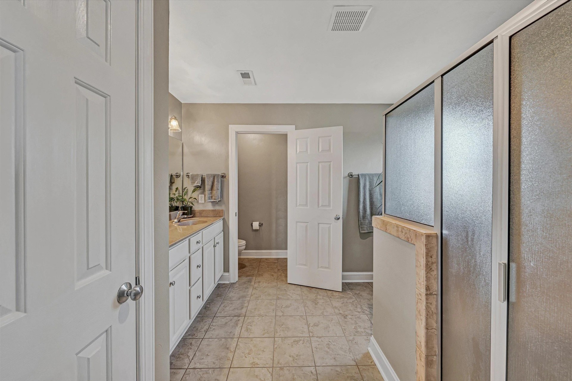 6210 Crumpacker DR - Photo 31
