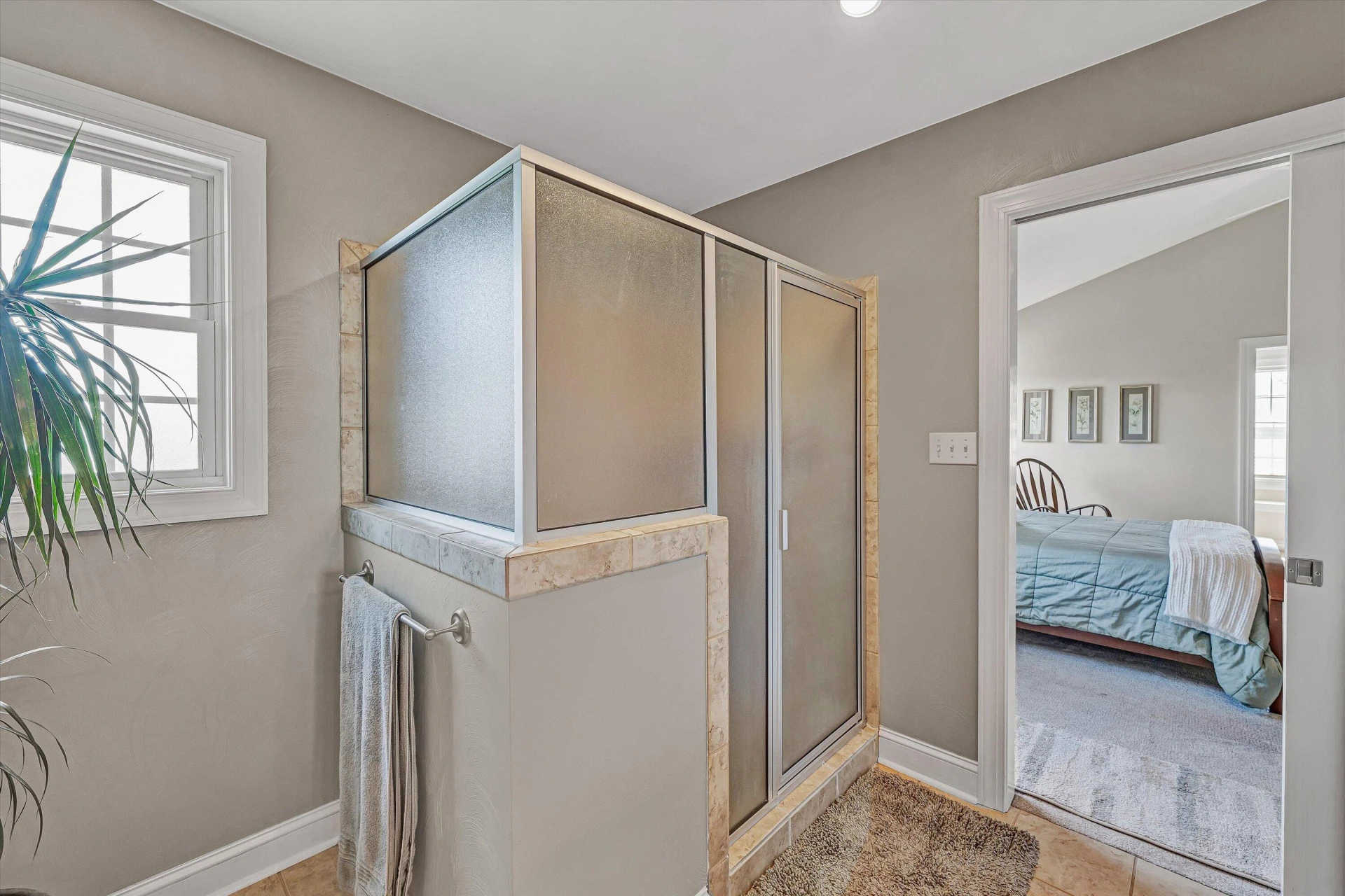 6210 Crumpacker DR - Photo 33