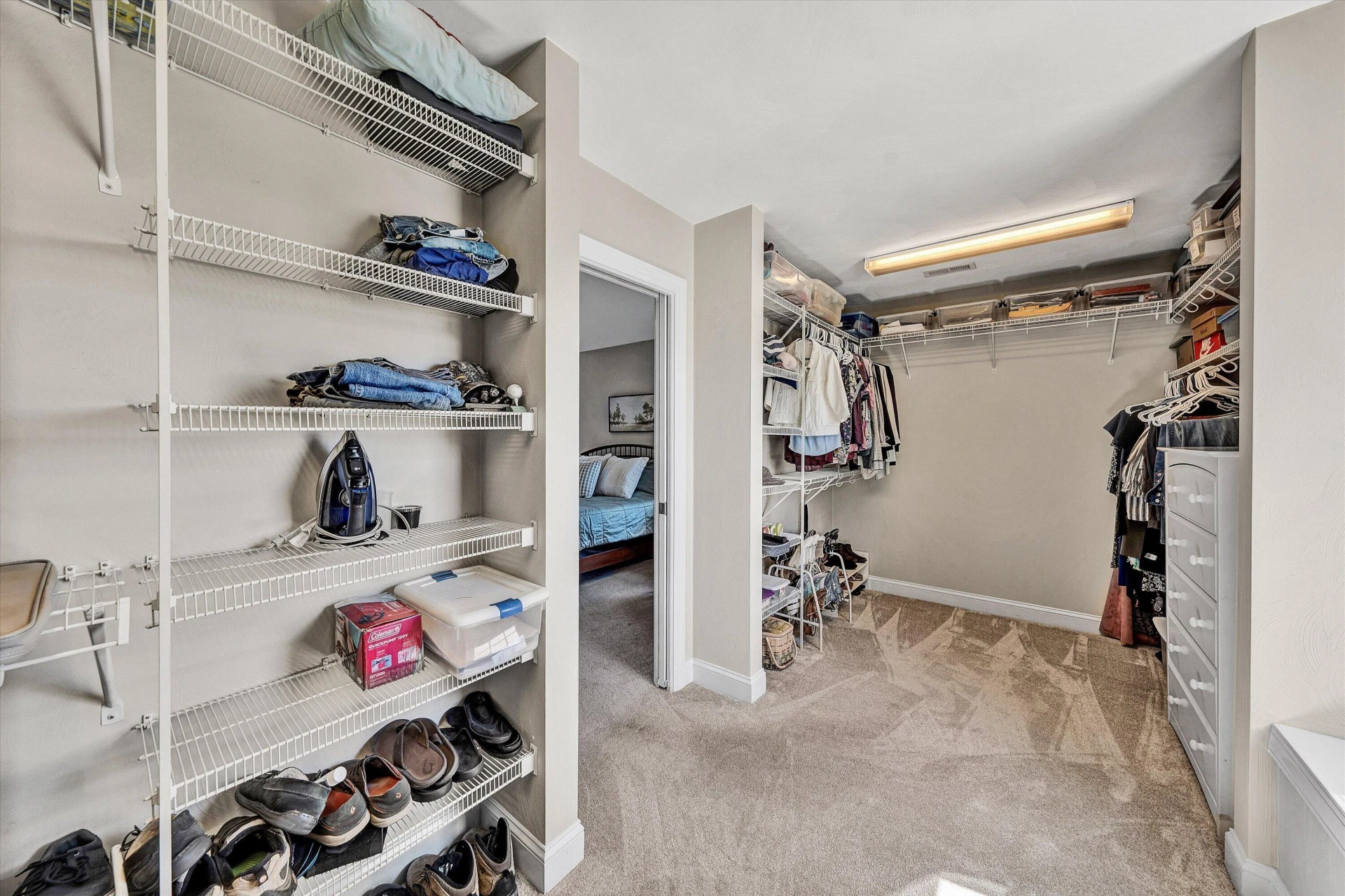 6210 Crumpacker DR - Photo 36