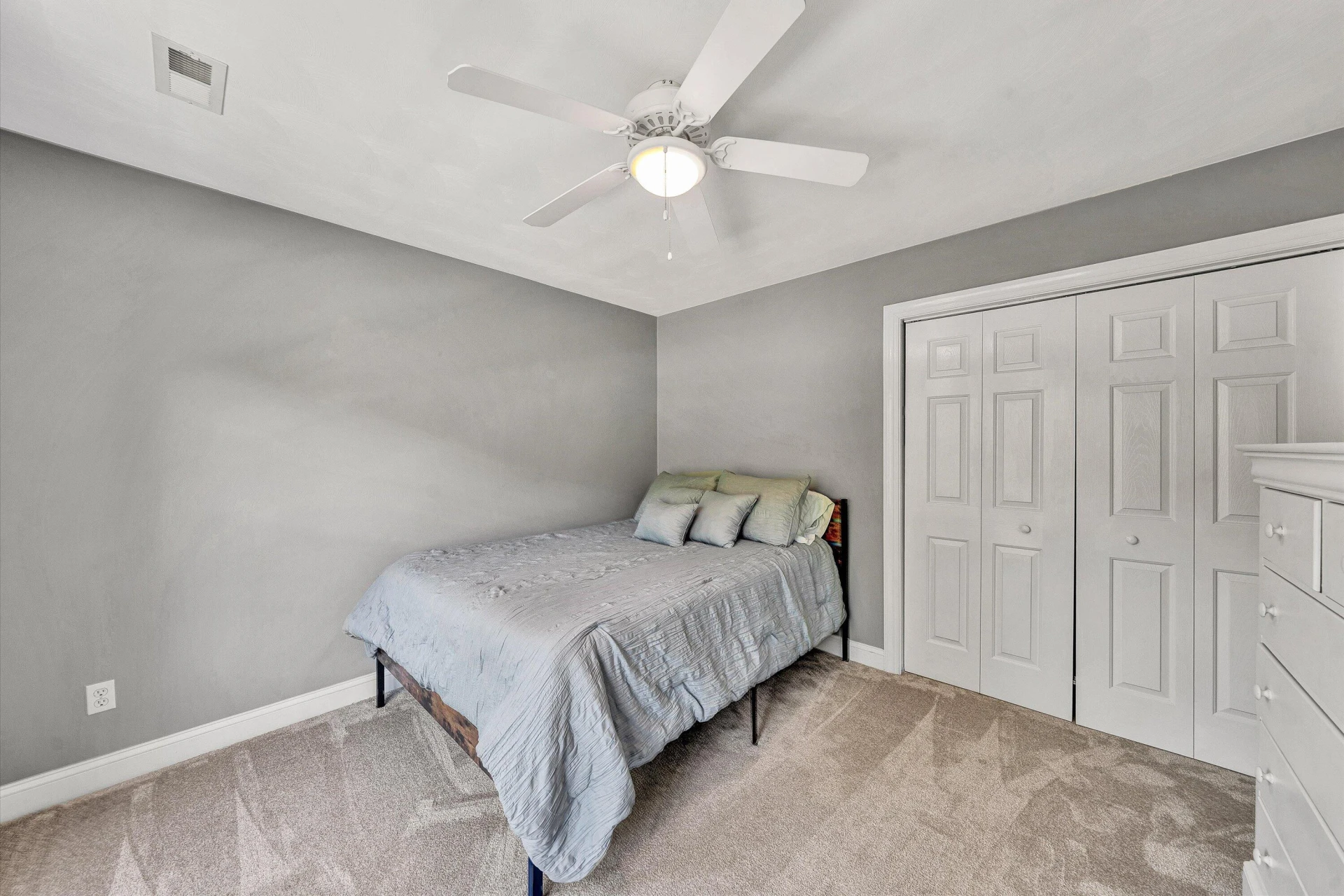 6210 Crumpacker DR - Photo 38