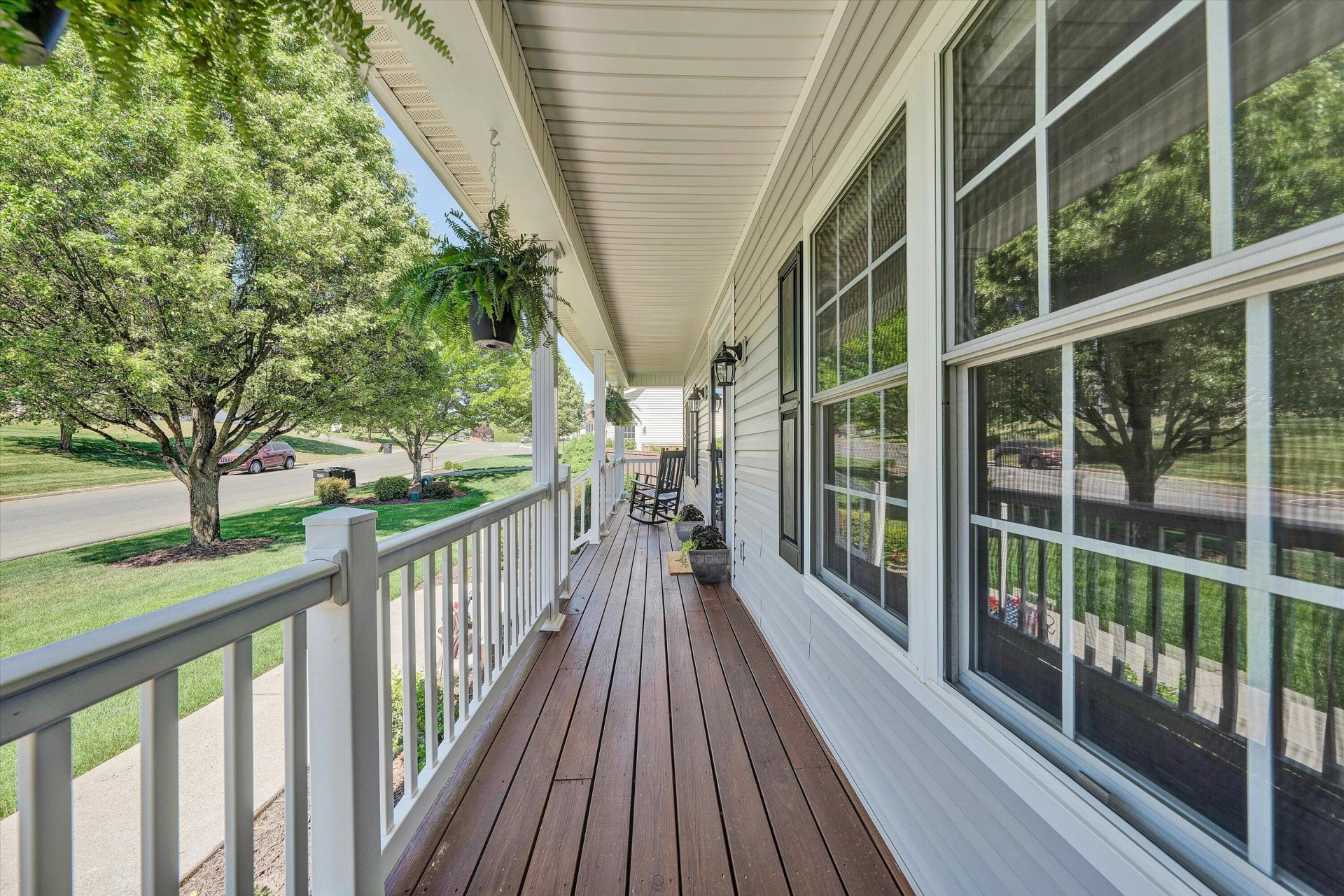 6210 Crumpacker DR - Photo 4