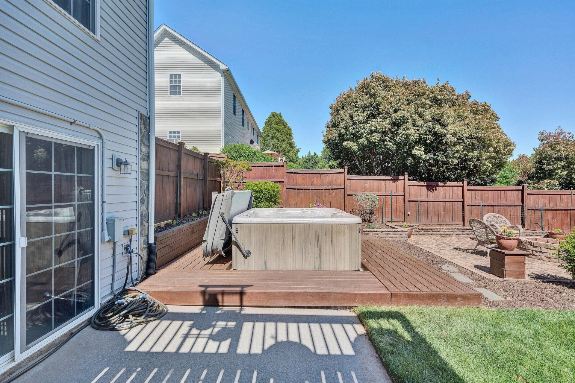 6210 Crumpacker DR - Photo 47