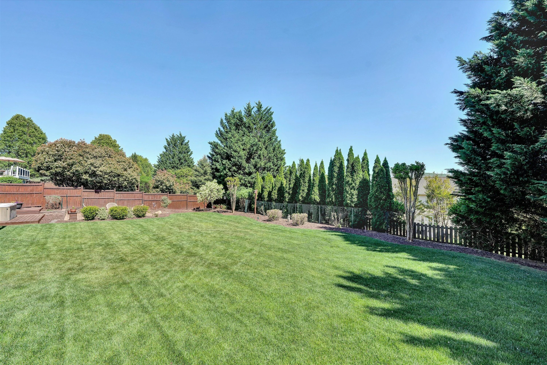 6210 Crumpacker DR - Photo 53
