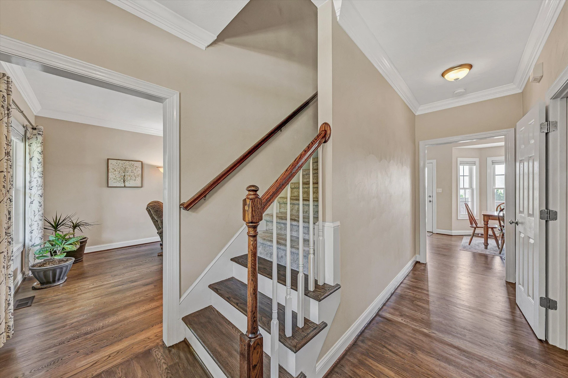 6210 Crumpacker DR - Photo 6